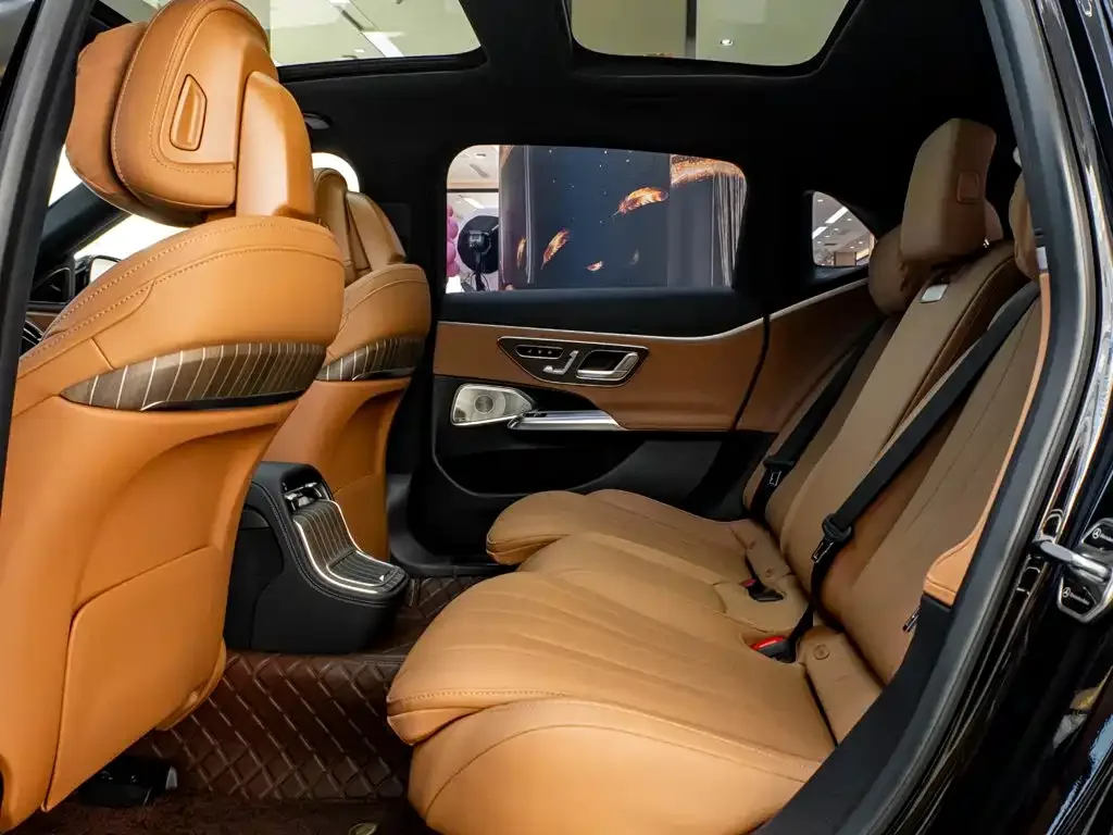Mercedes-Benz Mercedes-Benz E-Class 2026 E 300 L Luxury — Фото автомобиля 28