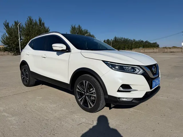 Nissan Qashqai — Фото автомобиля 3