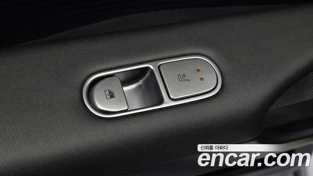 Hyundai Ioniq 6 — Фото автомобиля 24