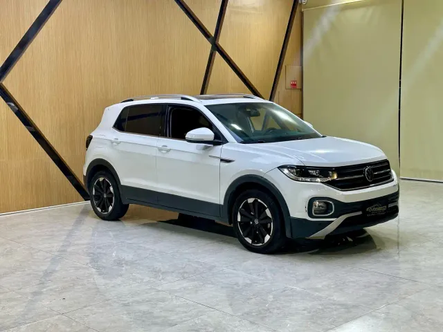 Volkswagen Tanying 2021 1.5L Automatic 30th Anniversary Edition — Фото автомобиля 3