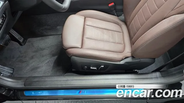 BMW 4 Series G22 — Фото автомобиля 29