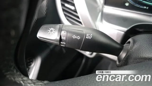 Kia Seltos — Фото автомобиля 25