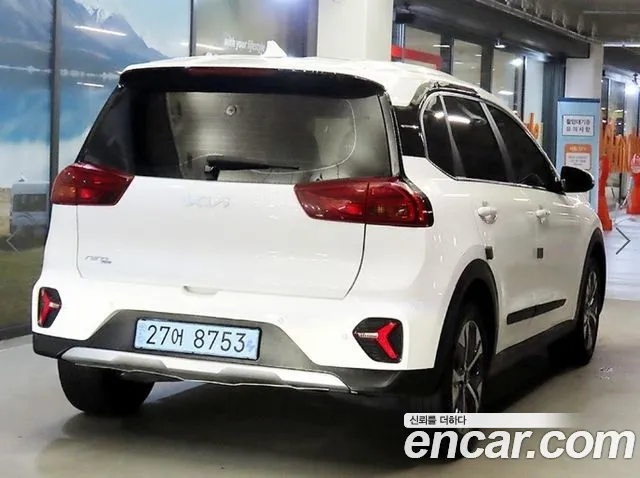 Kia Niro Niro Plus Earth — Фото автомобиля 4