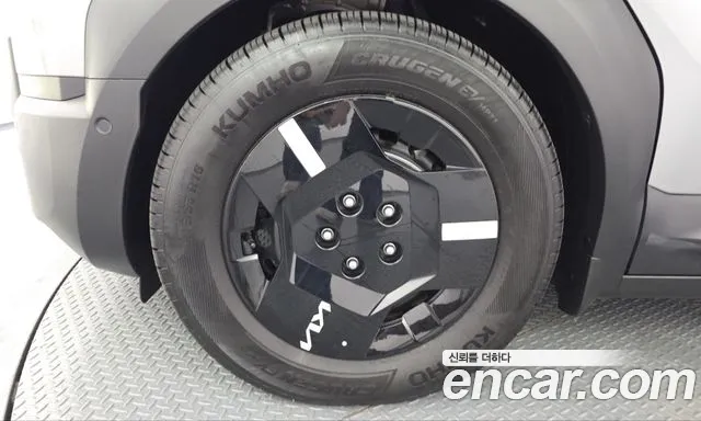 Kia PV5 — Фото автомобиля 5