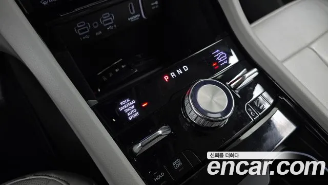 Jeep Cherokee WL — Фото автомобиля 9