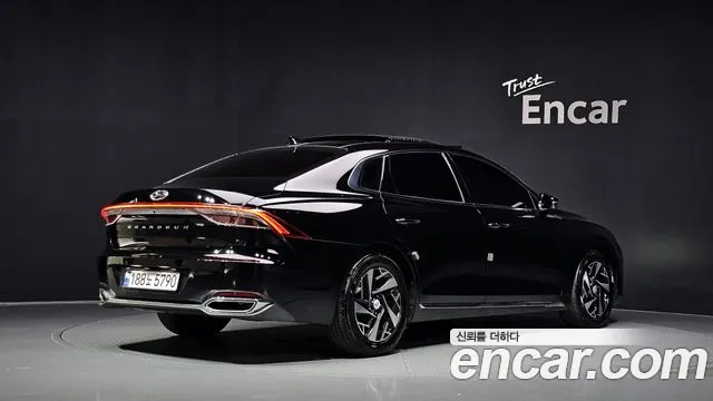 Hyundai Grandeur (New) Hybrid — Фото автомобиля 2