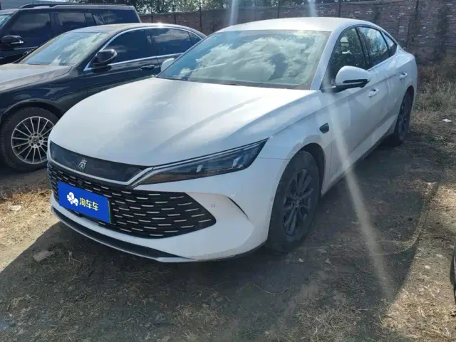 Фотография автомобиля — BYD Qin L