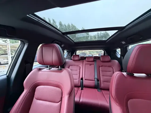 Jetour X70 Plus — Фото автомобиля 12