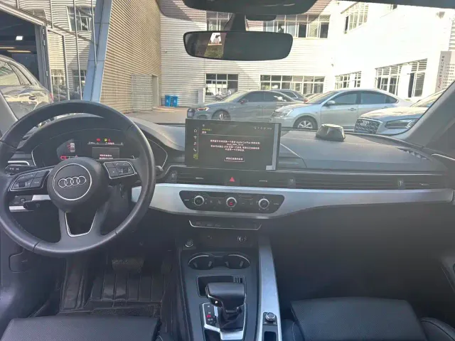 Audi A4L — Фото автомобиля 18