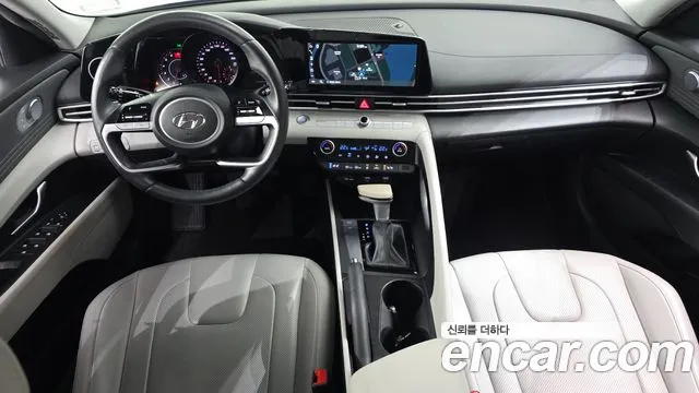 Hyundai Avante CN7 — Фото автомобиля 10
