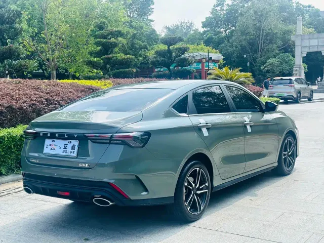 Geely Binrui — Фото автомобиля 7