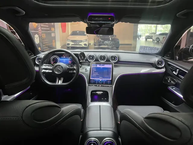 Mercedes-Benz C-Class — Фото автомобиля 6