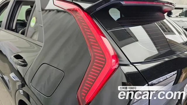 Kia Niro The All New Niro Signature — Фото автомобиля 23