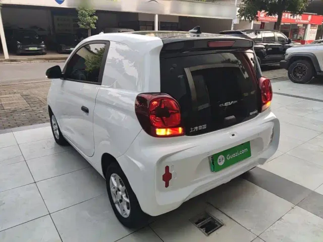 Roewe Clever — Фото автомобиля 4