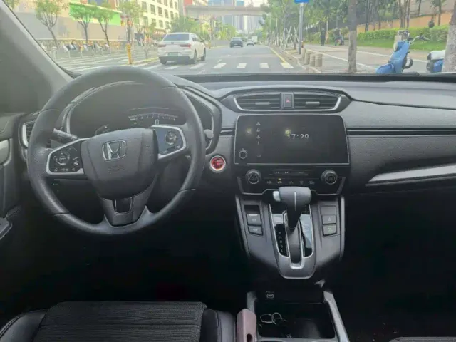 Honda CR-V — Фото автомобиля 14