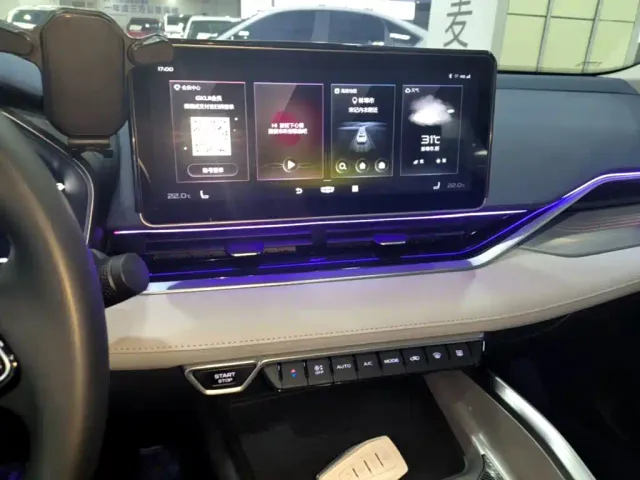 Geely Xingrui — Фото автомобиля 12