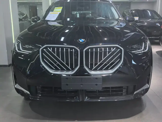 BMW X3 — Фото автомобиля 2