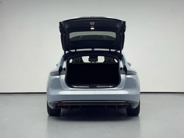 Nio ET5 Touring — Фото автомобиля 17