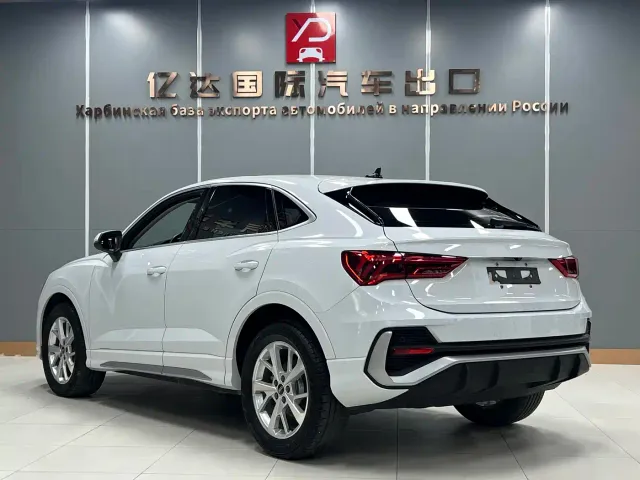 Audi Q3 Sportback — Фото автомобиля 4