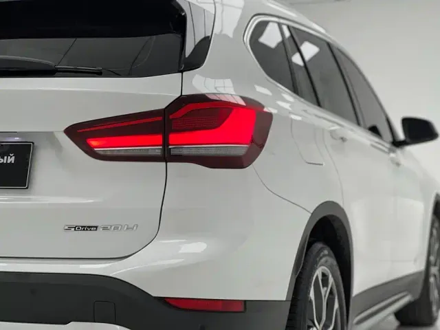 BMW X1 — Фото автомобиля 15