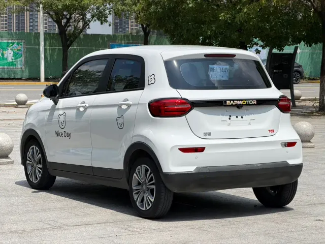 Leapmotor Leapmotor T03 2024 403 Comfort Edition — Фото автомобиля 6