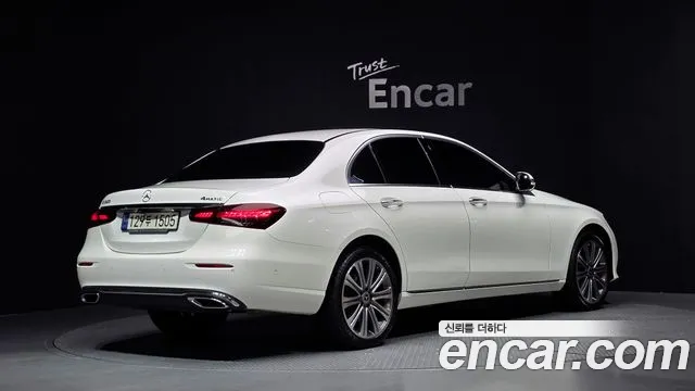 Mercedes-Benz E-Class W213 — Фото автомобиля 2