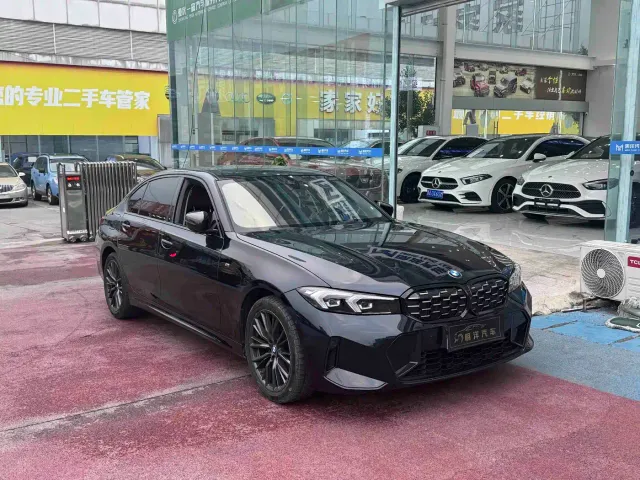 BMW 3 Series — Фото автомобиля 12