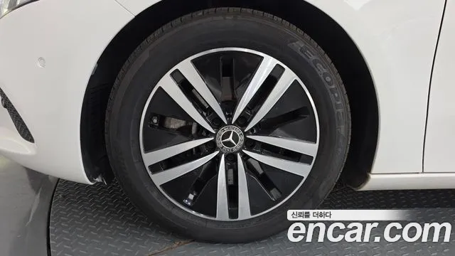 Mercedes-Benz A-Class — Фото автомобиля 5