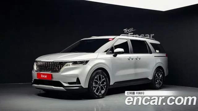 Фотография автомобиля — Kia Carnival Generation 4