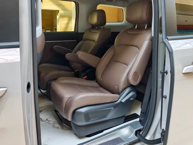 Wuling Starlight 730 — Фото автомобиля 7