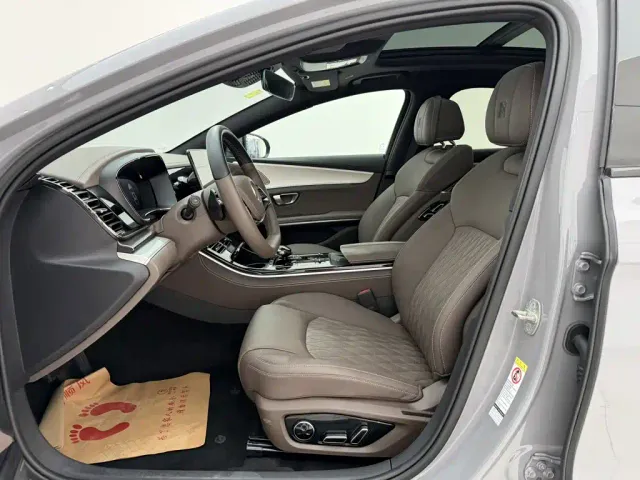 BYD Han — Фото автомобиля 17