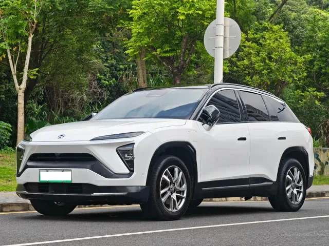 Фотография автомобиля — Nio ES6