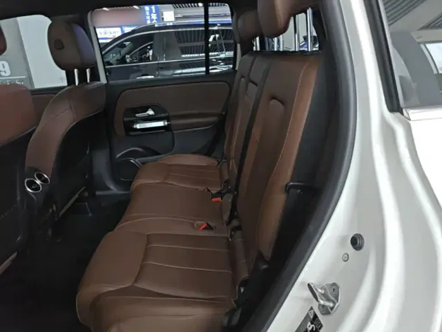 Mercedes-Benz GLB-Class — Фото автомобиля 16