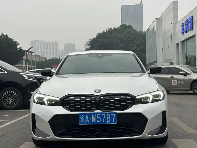 BMW 3 Series — Фото автомобиля 2