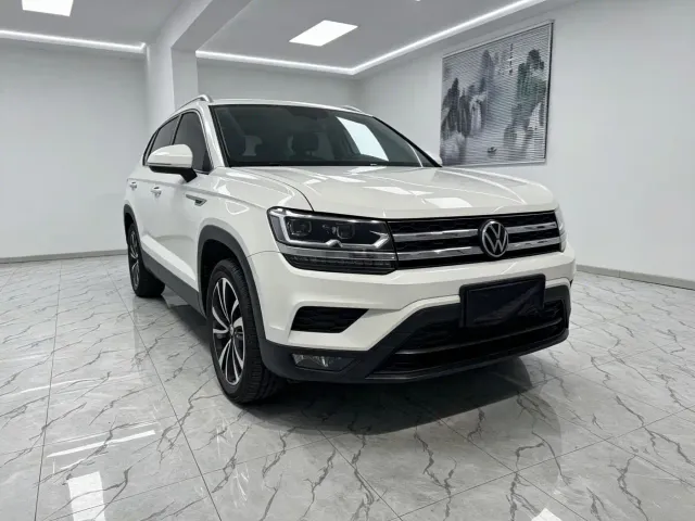 Volkswagen Tharu — Фото автомобиля 3