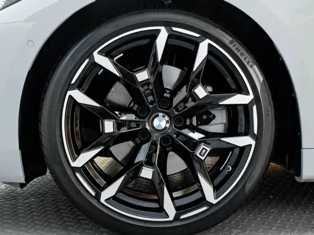 BMW 4 Series — Фото автомобиля 10