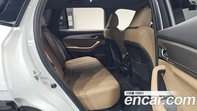Renault Korea Grand Koleos — Фото автомобиля 10