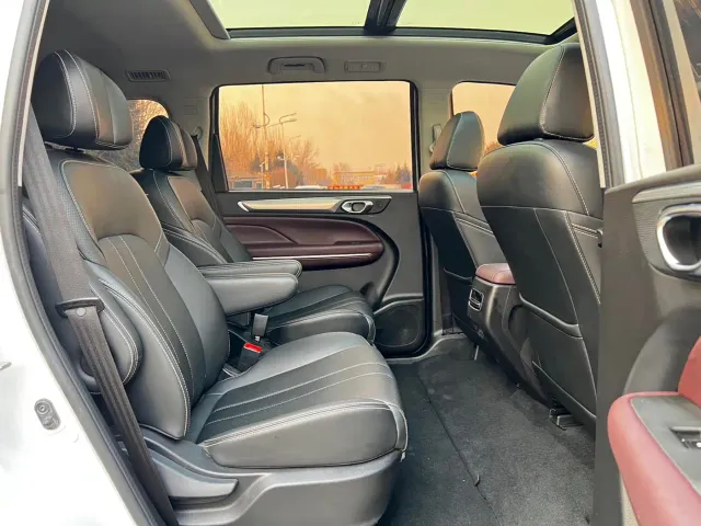 GAC Trumpchi M6 — Фото автомобиля 15
