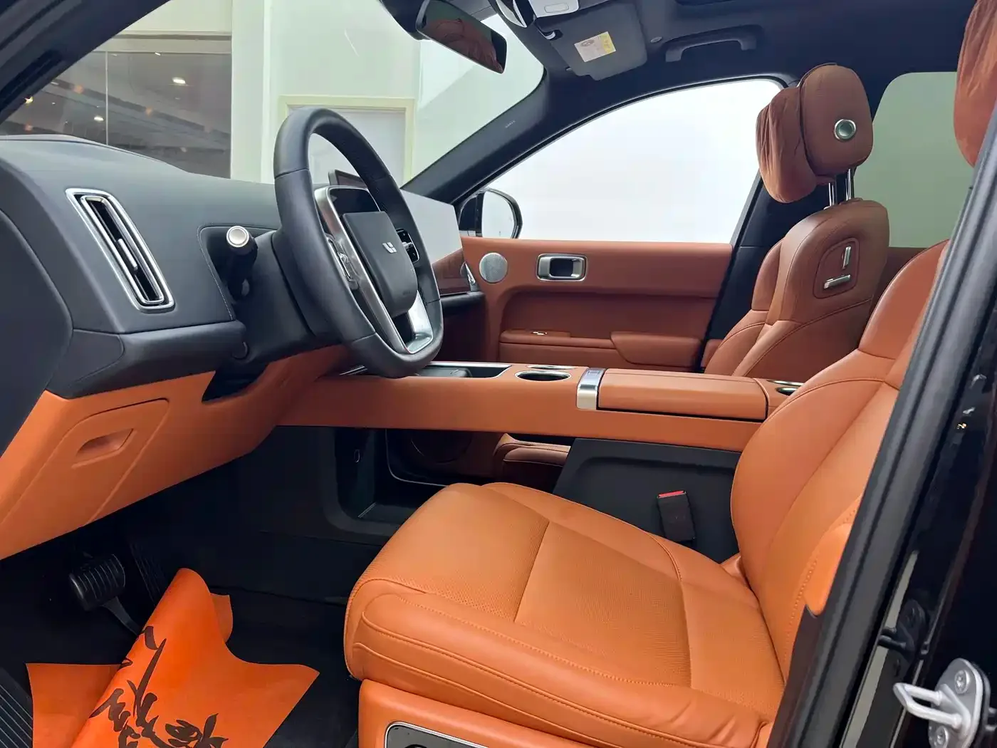 Li Auto Li L8 2023 Pro — Фото автомобиля 8