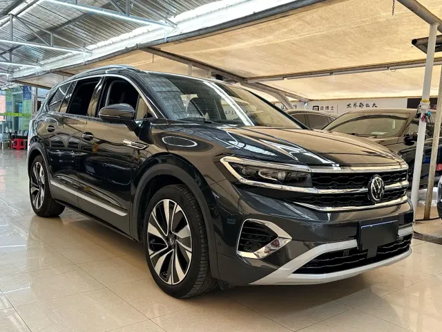 Volkswagen Talagon — Фото автомобиля 3