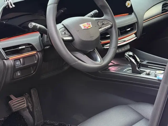 Cadillac CT5 — Фото автомобиля 4