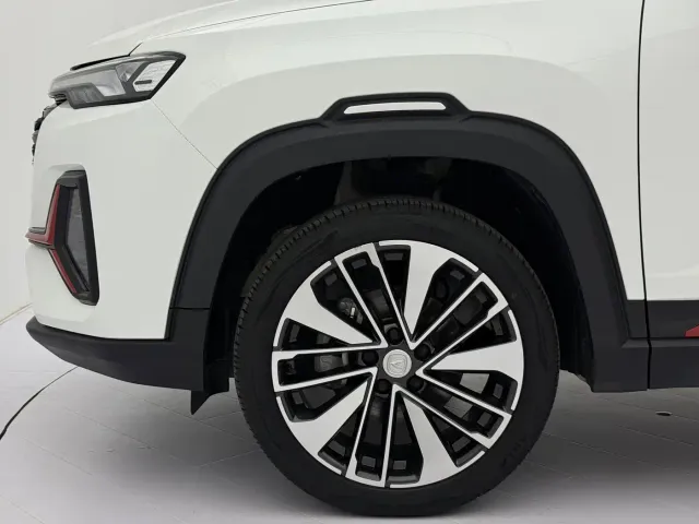 Changan CS35 Plus — Фото автомобиля 22
