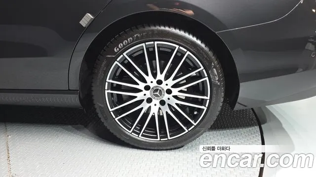 Mercedes-Benz C-Class W206 — Фото автомобиля 6