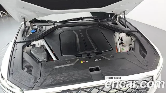 Genesis GV70 Electrified — Фото автомобиля 6