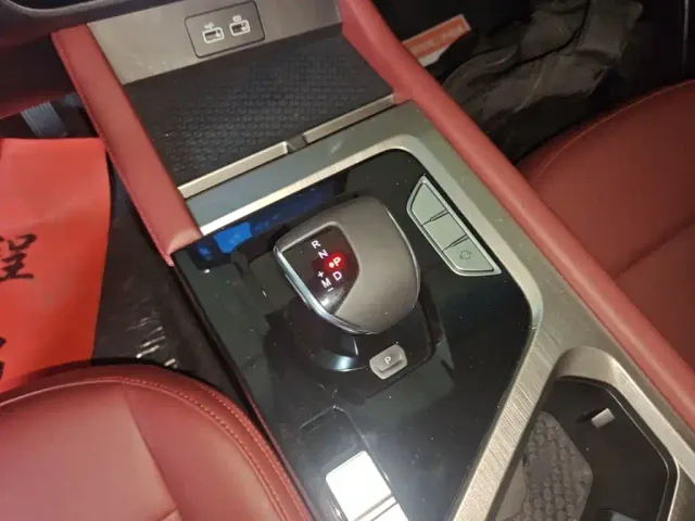 Jetour X70 — Фото автомобиля 13
