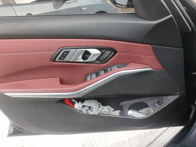 BMW 3 Series — Фото автомобиля 7