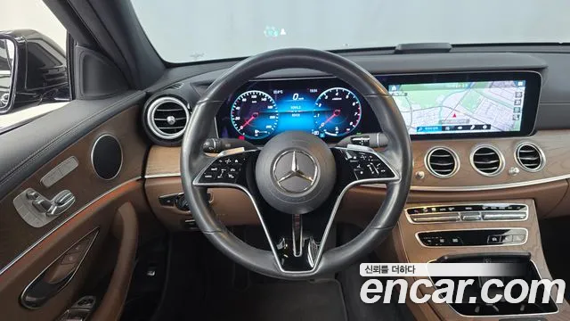 Mercedes-Benz E-Class W213 — Фото автомобиля 19