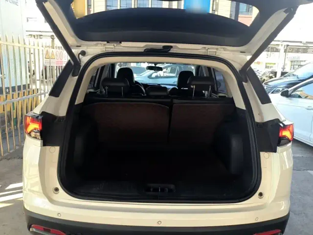 Changan CS35 Plus — Фото автомобиля 18
