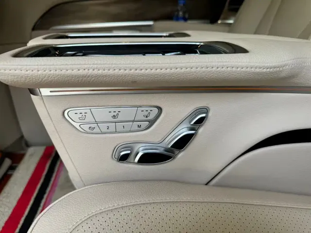 Mercedes-Benz V-Class — Фото автомобиля 6
