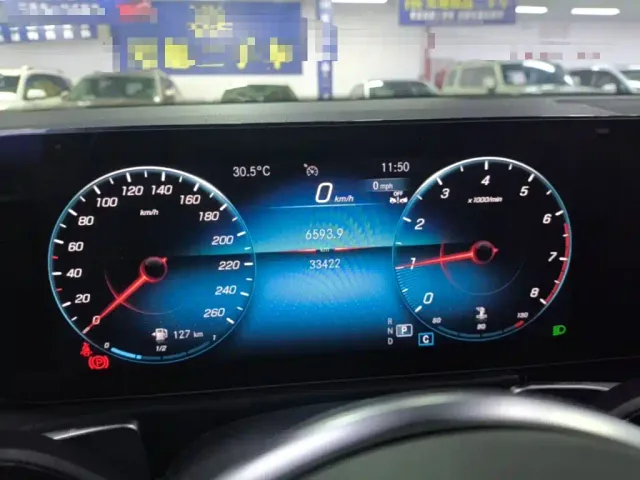 Mercedes-Benz GLB-Class — Фото автомобиля 11
